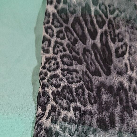 Sleeveless Teal and Black Leopard Print Sheer Women's Top - Picture 4 of 4